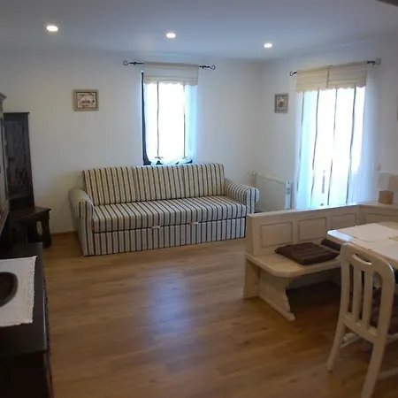 Apart, The Alpine House Koritno Bled Apartman Ribno
